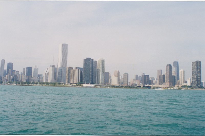 030-Chicago Skyline by day.jpg